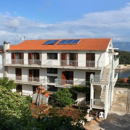 Apartments With A Parking Space Jelsa, Hvar - 8765 Jelsa  Exterior photo