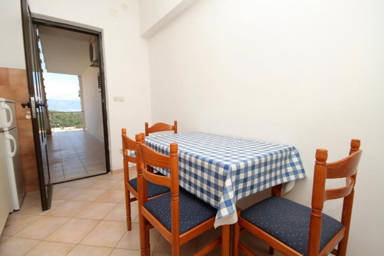 Apartments With A Parking Space Jelsa, Hvar - 8765 Jelsa  Exterior photo